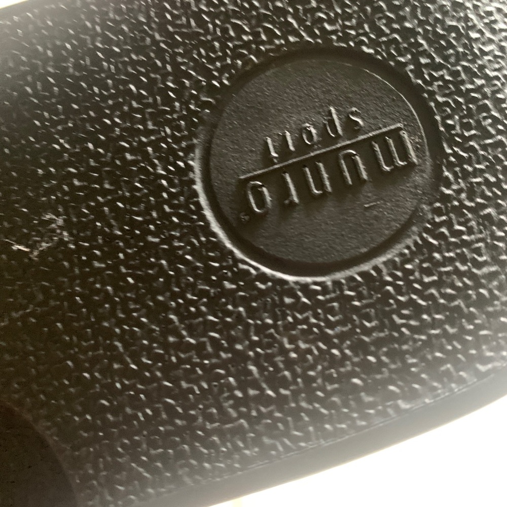 MUNRO SPORT Women’s Black Leather Thong Sculpted Collection Size 7 - Picture 10 of 13